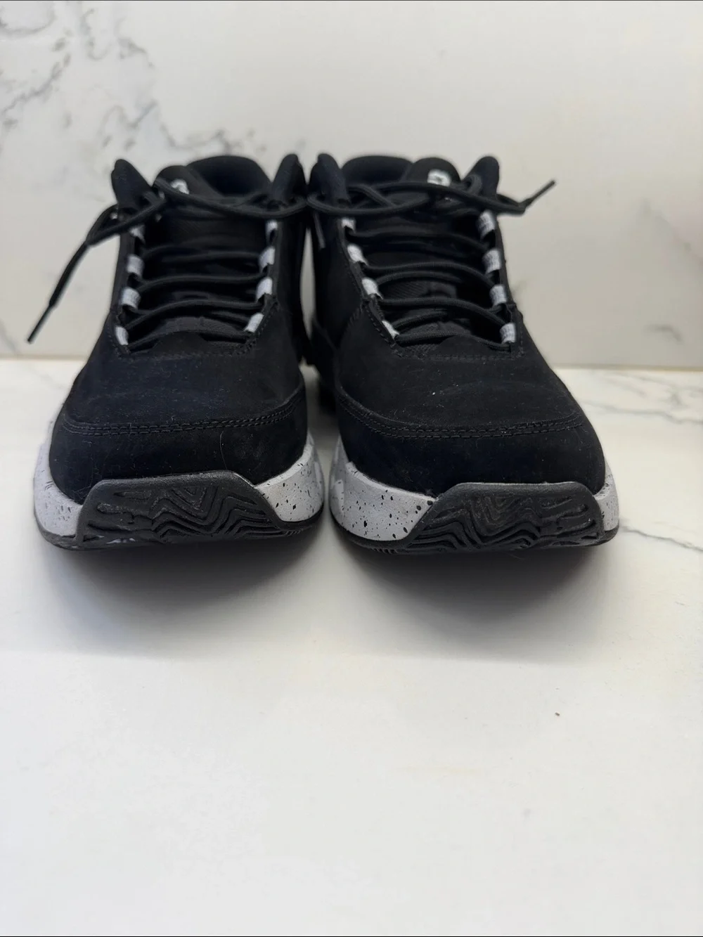 Jordan sleek mid